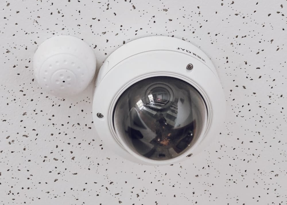 Best Security Cameras for Apartments and Rental Properties